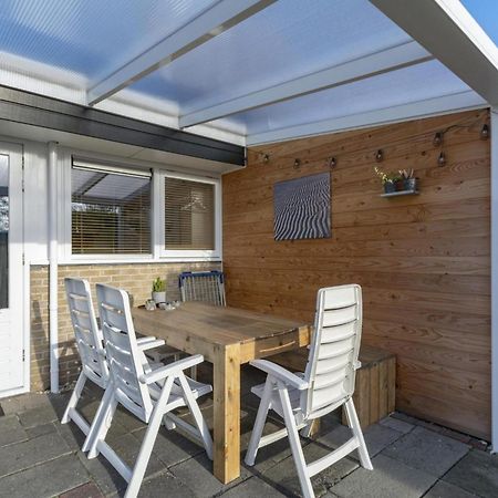 Attractive Holiday Home Close To Beach Sint Maartensvlotbrug Eksteriør billede